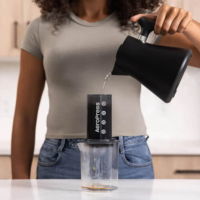 AeroPress Original Coffee Make & Carafe Bundle